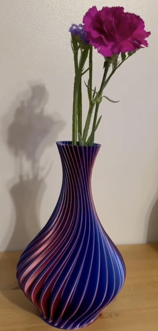 Unique 3D Printed Spiral Vase – Modern Home Decor, Customisable Color & Size (Flowers Not Included)
